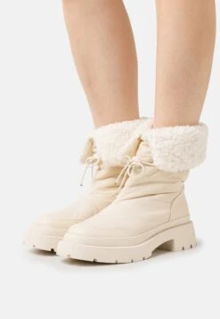 WINTER BOOT - Stiefelette - Beige