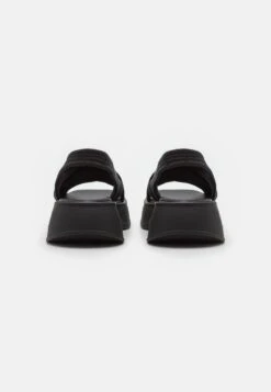 Even&Odd Plateausandalette - Black -Even And Odd Verkaufsgeschäft 25583e82877146e5b20cac05289034a8