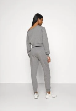 Even&Odd Off Shoulder&Jogger Set - Sweatshirt - Mottled Grey -Even And Odd Verkaufsgeschäft 36c41b8f7f2d4d87a7288a52efe8a6bf