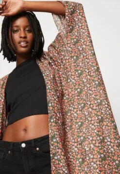 Even&Odd Leichte Jacke - Red -Even And Odd Verkaufsgeschäft 43d9cfdc31774a99b2e96d2dc6161233