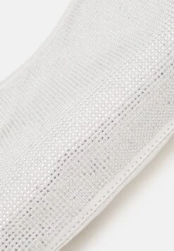 Even&Odd Umhängetasche - Silver-coloured 11 Even&Odd Umhängetasche - Silver-coloured -Even And Odd Verkaufsgeschäft 4e2c79316dca4fceb420fd96b51fdd5e