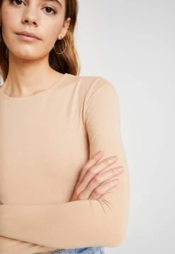 Even&Odd 2 PACK - Langarmshirt - Tan/black -Even And Odd Verkaufsgeschäft 5cb04f631bbb4720a70b7dd368ef11b7