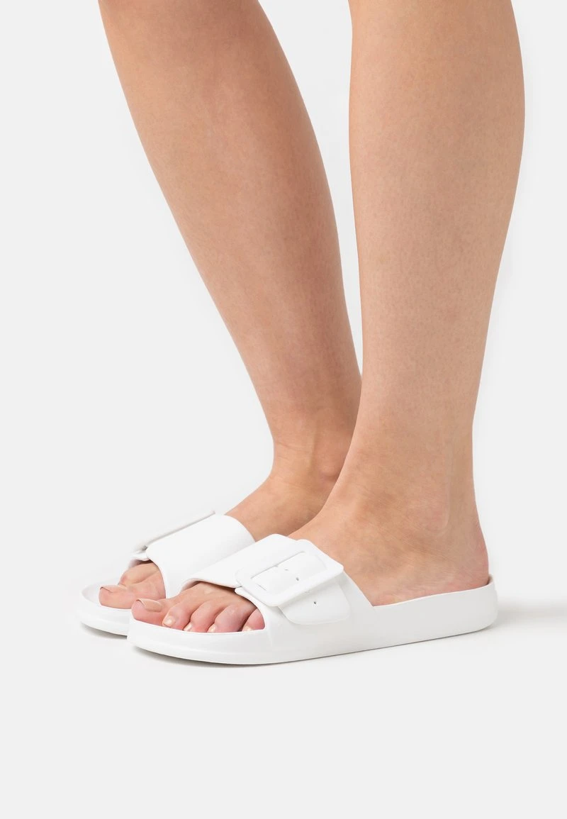 Even&Odd Badesandale - White 1 Even&Odd Badesandale - White