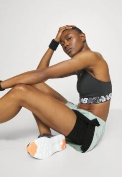 Kurze Sporthose - Mint -Even And Odd Verkaufsgeschäft 6bb58eb4de9547238b7d019e722a06c2