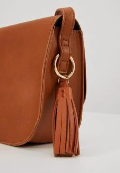 Even&Odd Umhängetasche - Cognac 9 Even&Odd Umhängetasche - Cognac -Even And Odd Verkaufsgeschäft 75926be8c75948ab82c0a244a685cac5