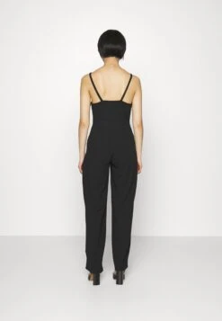 Jumpsuit - Black -Even And Odd Verkaufsgeschäft 813bf37b006c47d1a9cb20e926e91ec9
