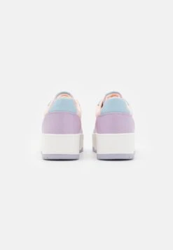 Even&Odd Sneaker Low - Lilac 9 Even&Odd Sneaker Low - Lilac -Even And Odd Verkaufsgeschäft 87d5804ac7a34b11987f216e048c4e1b