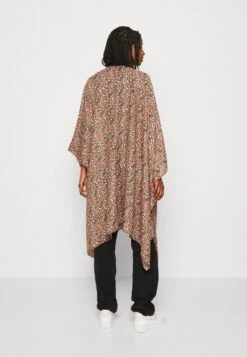 Even&Odd Leichte Jacke - Red -Even And Odd Verkaufsgeschäft 8db7c20118964b33b3af20a46855d6ec