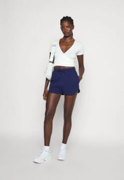 Even&Odd Shorts - Dark Blue 10 Even&Odd Shorts - Dark Blue -Even And Odd Verkaufsgeschäft 8f0fa888c4174c8087bd269e43fb333d