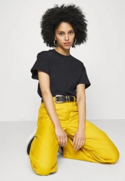 WASHED BASIC LOOSE TEE - T-Shirt Basic - Black 9 WASHED BASIC LOOSE TEE - T-Shirt Basic - Black -Even And Odd Verkaufsgeschäft 92d0a71879974fd593fbdfe700587a79