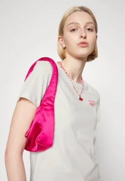 Even&Odd HATTIE TUTTO BENE - T-Shirt Basic - Light Pink 9 Even&Odd HATTIE TUTTO BENE - T-Shirt Basic - Light Pink -Even And Odd Verkaufsgeschäft 986514c1caaf4049ae6f9993c976cbd4