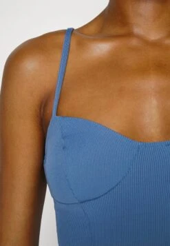 Even&Odd Top - Light Blue 11 Even&Odd Top - Light Blue -Even And Odd Verkaufsgeschäft 9c3f77f6dd214cccb1a9ab74c2e7570b