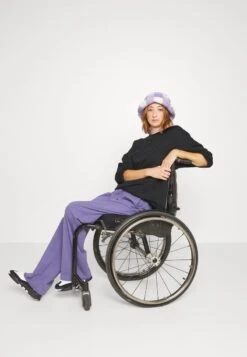 Even&Odd Sweatshirt - Black 10 Even&Odd Sweatshirt - Black -Even And Odd Verkaufsgeschäft 9d81dc34743b4439baa05070e9cc0b69