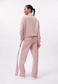 Even&Odd SET - Tracksuit - Dusty Pink/ecru 9 Even&Odd SET - Tracksuit - Dusty Pink/ecru -Even And Odd Verkaufsgeschäft a9f088443cb74779a2bdd0d5be420fc6