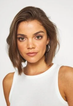 Even&Odd 2 PACK CROPPED TANK - T-Shirt Basic - Black/white -Even And Odd Verkaufsgeschäft b5488ebca96f49acbbdbfa9154f23ebb