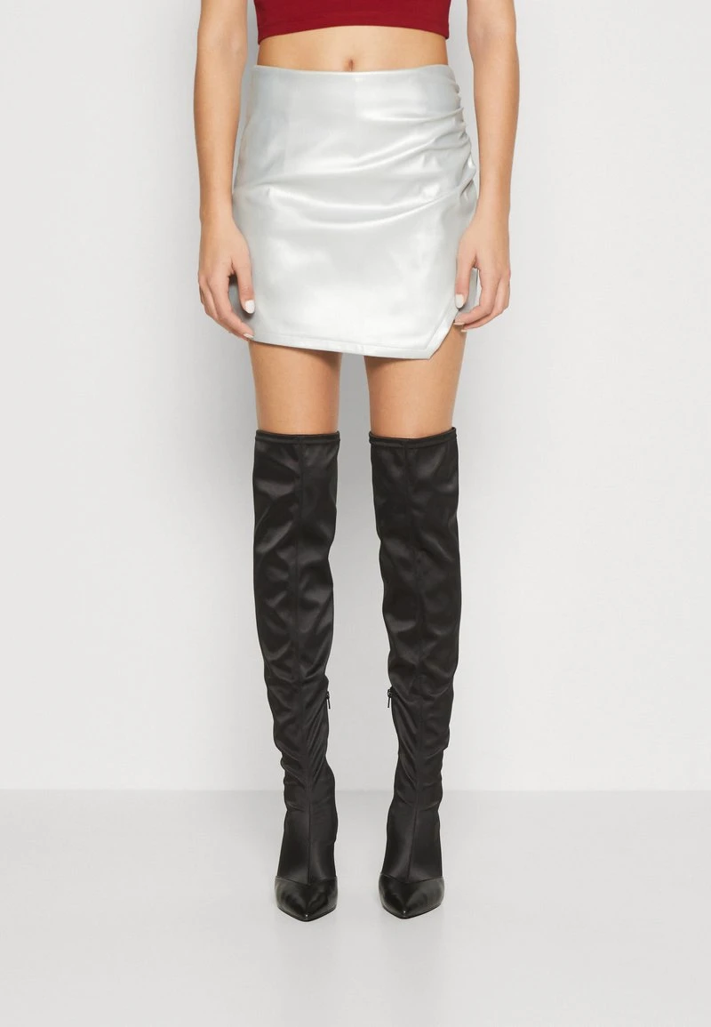 Even&Odd Shorts - Silver 1 Even&Odd Shorts - Silver