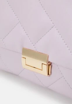 Even&Odd Umhängetasche - Lilac -Even And Odd Verkaufsgeschäft ba0bef86d6d3402b8556bffd543672a3