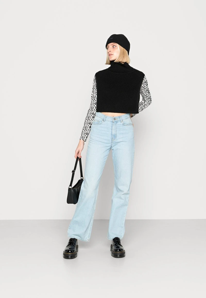 Even&Odd Cape - Black 2 Even&Odd Cape - Black – Bild 2