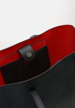 Even&Odd Shopping Bag - Black/red -Even And Odd Verkaufsgeschäft d1366776b7b743018bfd22bf5a82340c