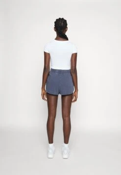 Even&Odd 2 PACK - T-Shirt Print - Black/white -Even And Odd Verkaufsgeschäft d39b3c2932cb4cc08dae42efa8f270e4