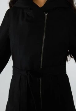 Even&Odd Short Coat - Black -Even And Odd Verkaufsgeschäft d74b63cfd0b6409c9e1698e27600b373