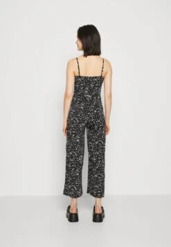Even&Odd Jumpsuit - Black/white 8 Even&Odd Jumpsuit - Black/white -Even And Odd Verkaufsgeschäft dcc433acb8c240bf90b0ddfcc629dc7c