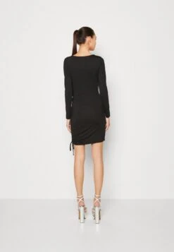 Even&Odd Jerseykleid - Black 8 Even&Odd Jerseykleid - Black -Even And Odd Verkaufsgeschäft e948423368c54f37ae766ccdbde3c95c