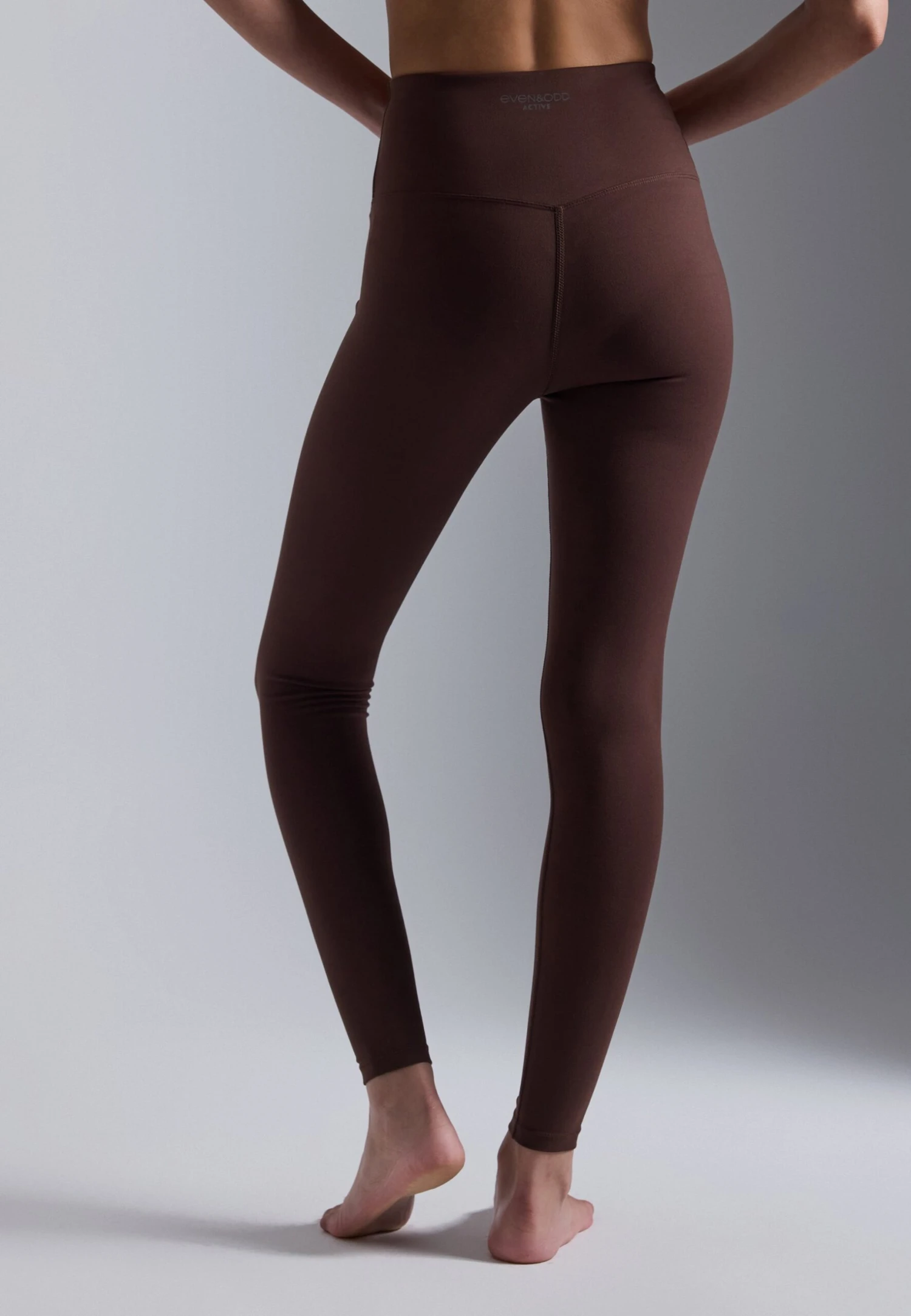 ESSENTIAL FULL LENGTH HIGH RISE LEGGINGS - Leggings - Dark Brown 3 ESSENTIAL FULL LENGTH HIGH RISE LEGGINGS - Leggings - Dark Brown – Bild 3