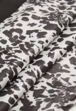 Even&Odd Tuch - Black 8 Even&Odd Tuch - Black -Even And Odd Verkaufsgeschäft edfe8df1a9234a8e99fb163a54da409b