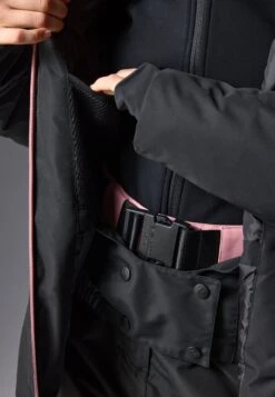 SKI JACKET WITH DETACHABLE FUR HOOD - Ski Jacket - Black/light Pink -Even And Odd Verkaufsgeschäft ee4f8fd169cd45808e16b364f1f93f02