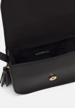 Even&Odd Umhängetasche - Black 8 Even&Odd Umhängetasche - Black -Even And Odd Verkaufsgeschäft fdb076bf8d254adea91b7bb5a42b591c